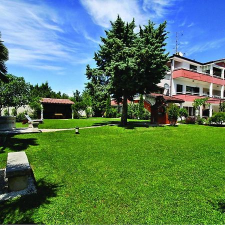 2 Bedroom Beautiful Apartment In Савудрия Экстерьер фото